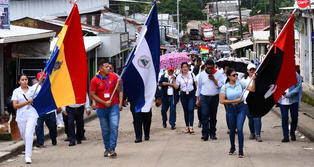 Protagonistas del Programa UNICAM en Río San Juan recibe Premio a la Excelencia Académica Integral
