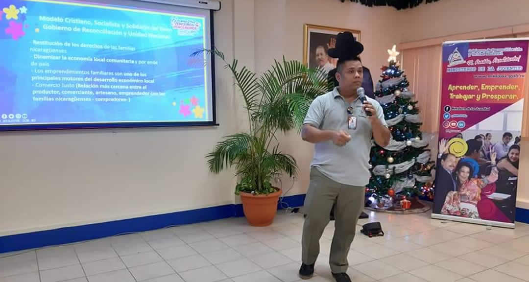 UNAN-Managua y MINJUVE apoyan a los jóvenes emprendedores