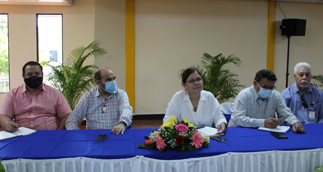 UNAN-Managua y Gobiernos de la Costa Caribe fortalecerán programas de formación profesional