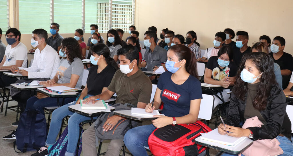UNAN-Managua comprometida con el desarrollo de la educación al servicio de la sociedad nicaragüense