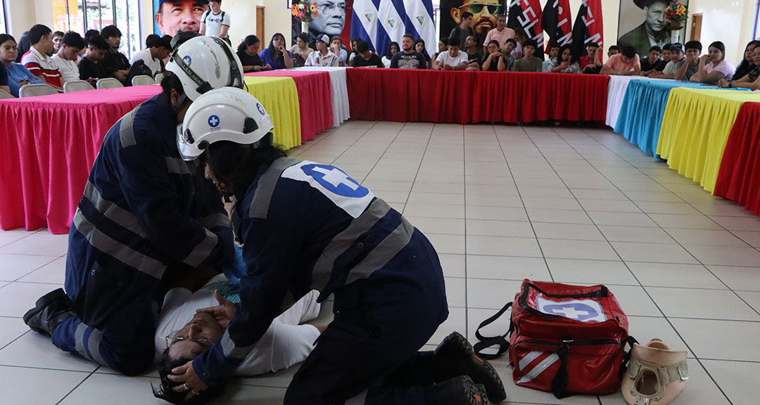 Estudiantes reflexionan sobre la prevención de accidentes de tránsito